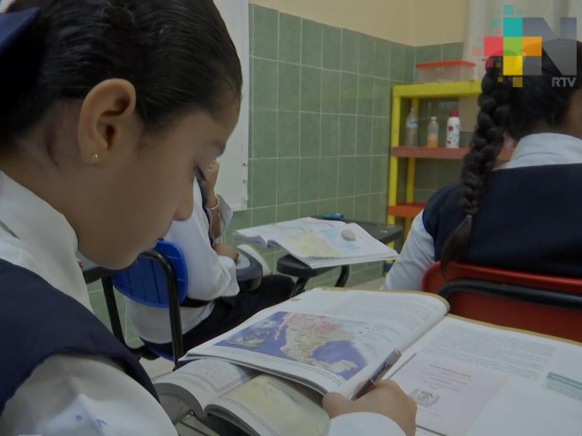 Piden padres de familia ser considerados en la elaboración de políticas educativas