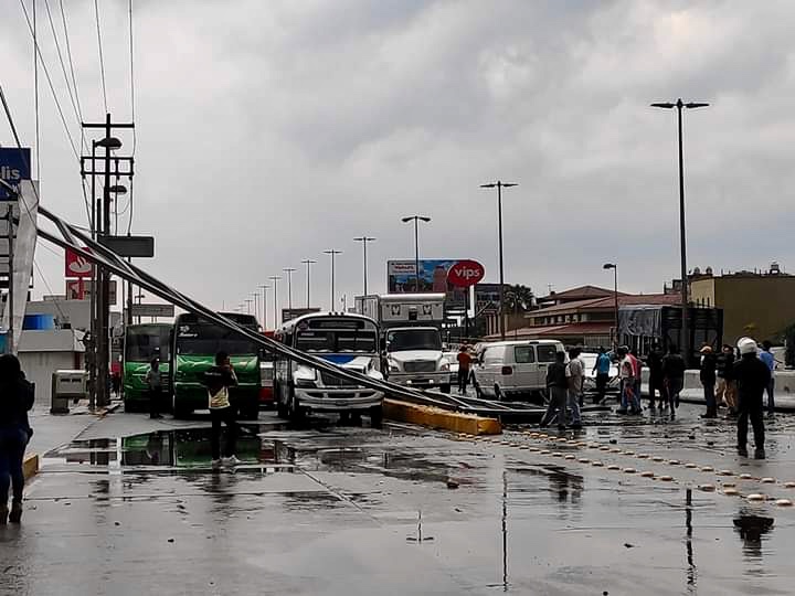 Fuerte tormenta se abate sobre Xalapa la tarde del domingo