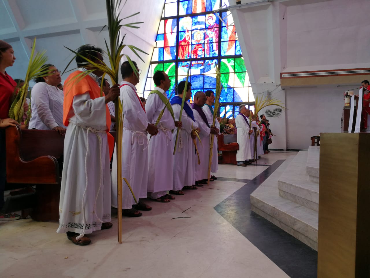 Inició celebración más importante de la iglesia católica con el Domingo de Ramos
