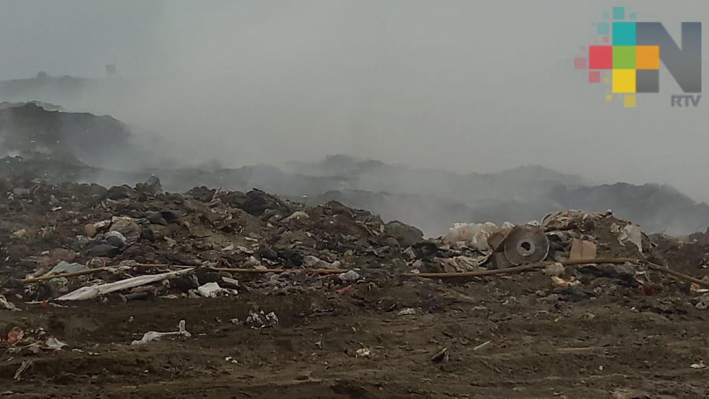 Fallece bombero que participó en la contención del incendio en basurero municipal de Veracruz