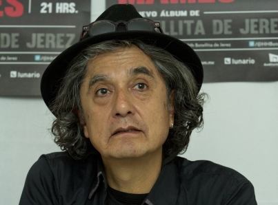Ante el acoso por una acusación anónima, Armando Vega-Gil se suicida