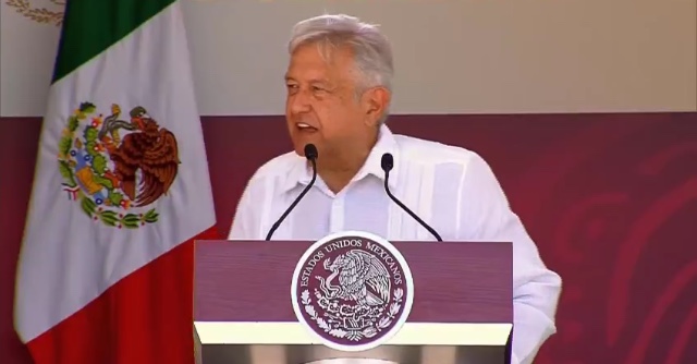 En Veracruz hay un gobernador honesto para garantizar la paz y tranquilidad: AMLO