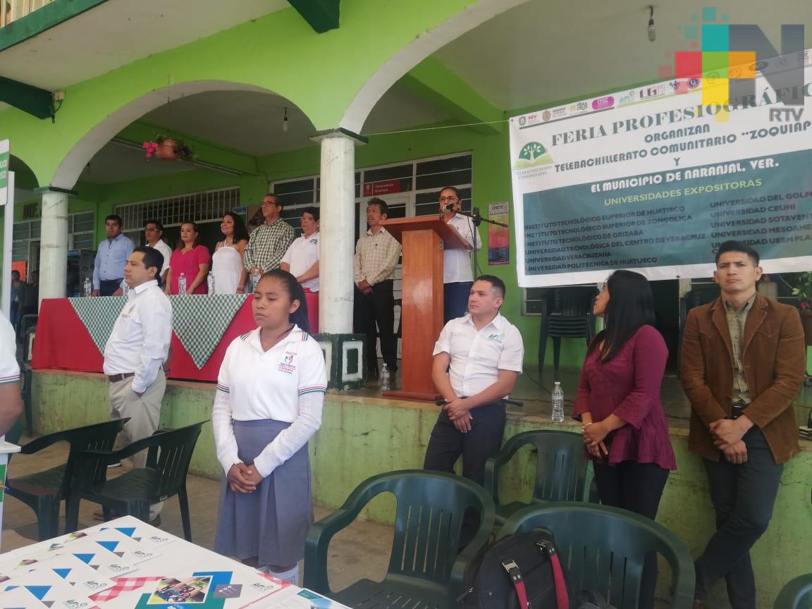 Telebachillerato de Zoquiapa realiza primera feria profesiográfica