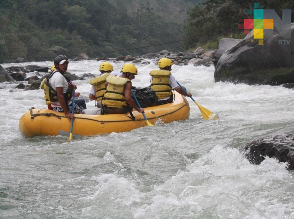 Grupos de auxilio preparados para brindar seguridad en temporada vacacional