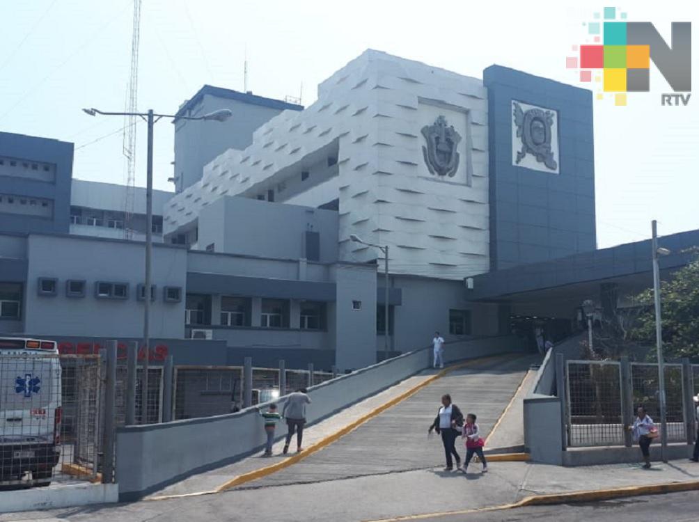 Piden apoyo para enfrentar gastos de infante internado en HAE de Veracruz