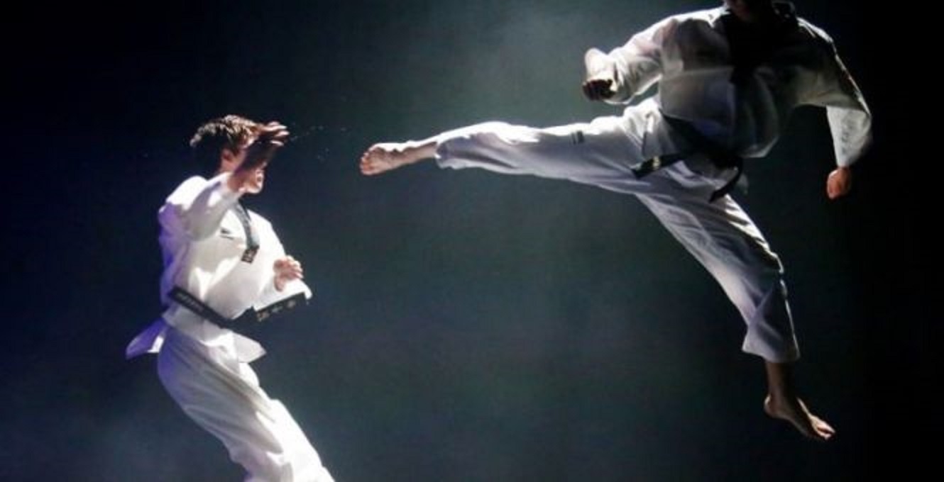 Taekwondo veracruzano desarrolla concentración en Arena Veracruz