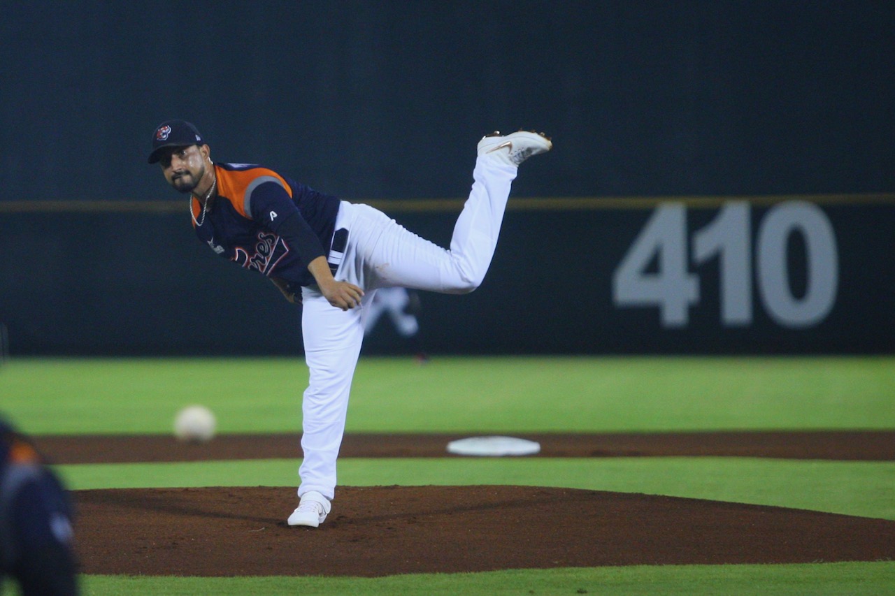 Pitcheo y bateo explosivo en el triunfo de Tigres