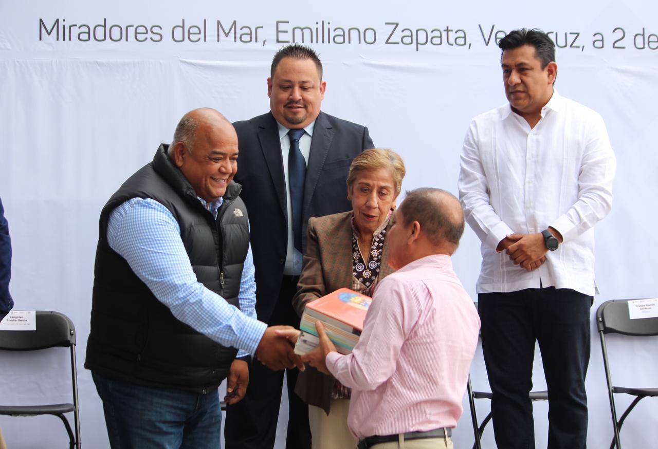 Abre sus puertas la Editora de Gobierno a estudiantes de Veracruz