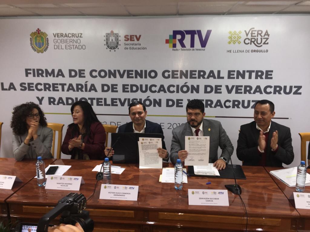 Firman convenio RTV y SEV, con el objetivo de elevar el nivel educativo de los veracruzanos