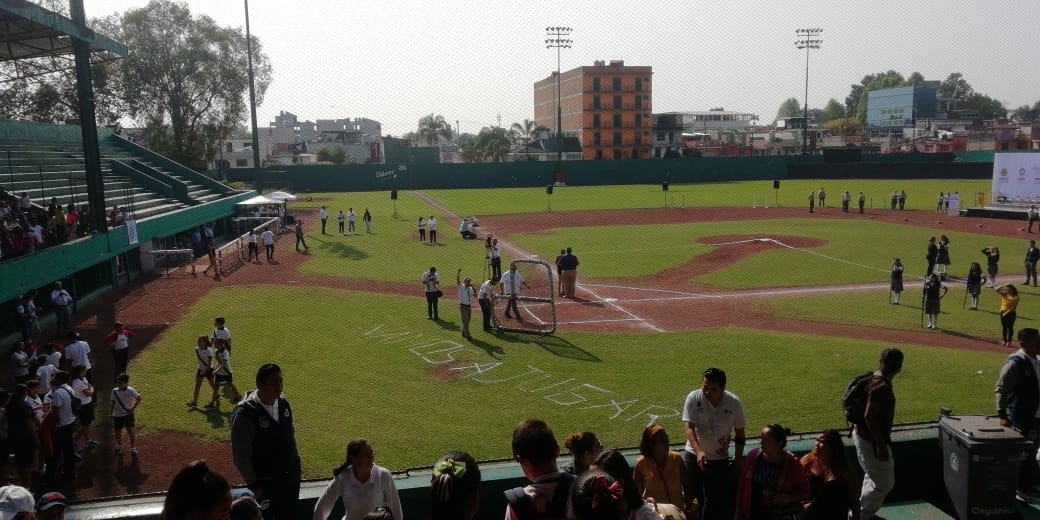 Promueven el beisbol en escuelas de Xalapa