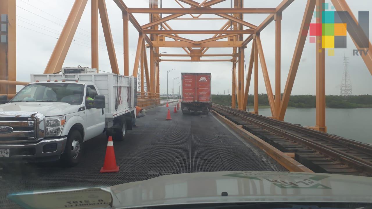 Concluirán trabajos de reparación de parrillas de puente Coatzacoalcos I
