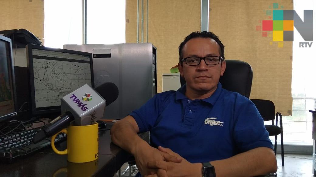 Emiten alerta gris por evento fuerte de norte, lluvias y probable caída de granizo