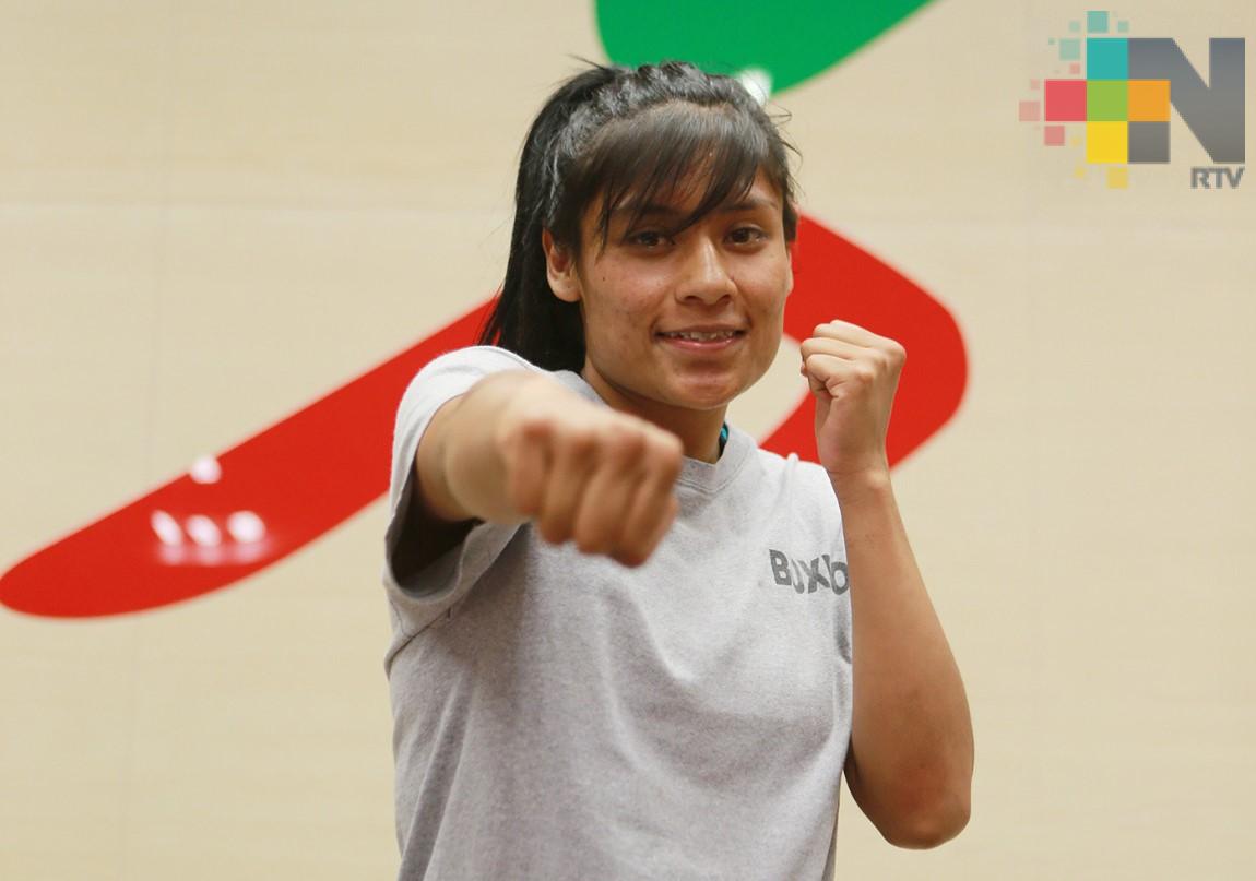 Boxeadora Esmeralda Falcón busca brillar en Lima 2019