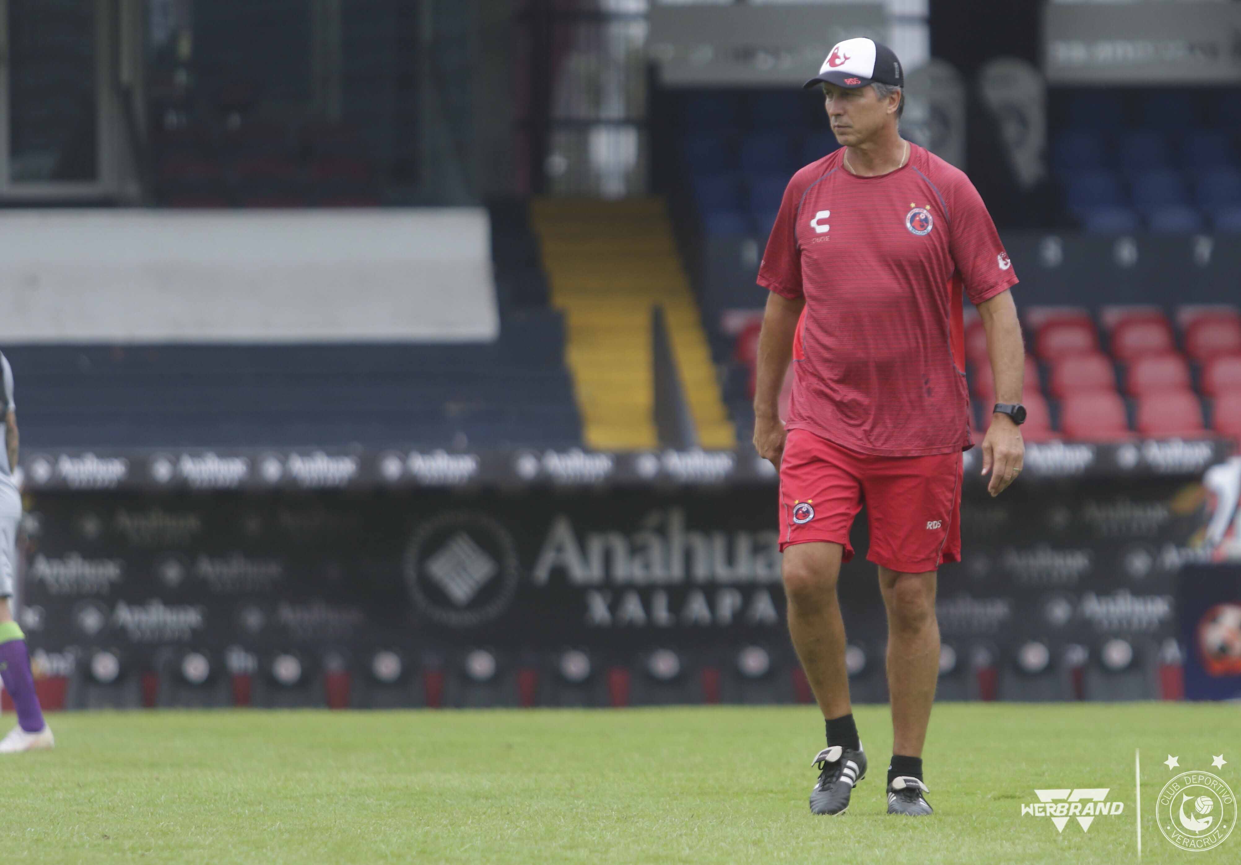 Robert Dante Siboldi prepara su once para recibir al Atlas