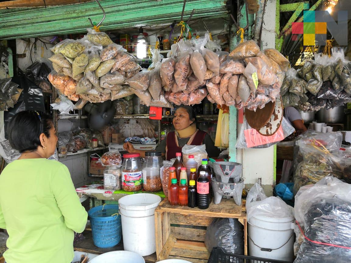 Medicina tradicional perdura en mercados de Coatzacoalcos
