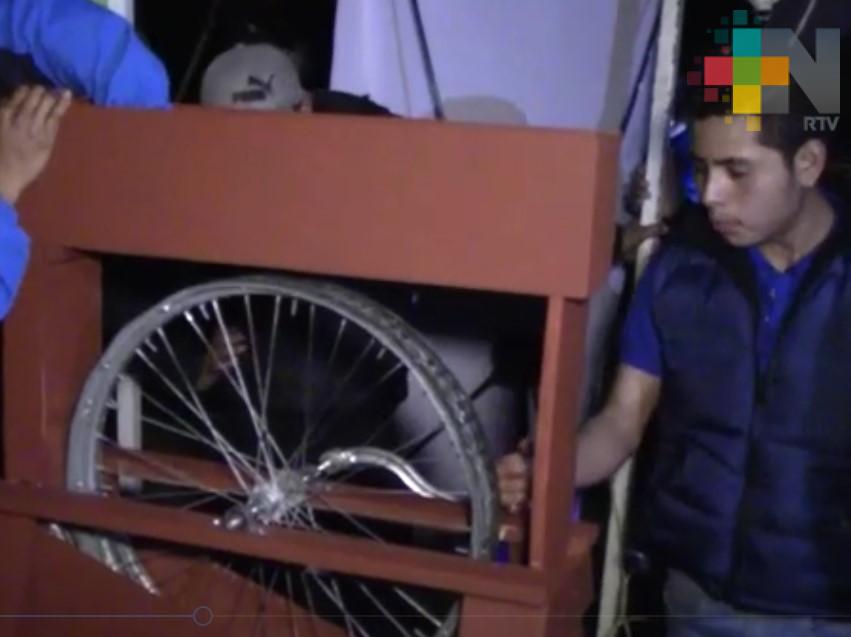 Elabora estudiante del Tecnológico de Chicontepec, campus Huayacocotla, peladora de cacahuate a bajo costo