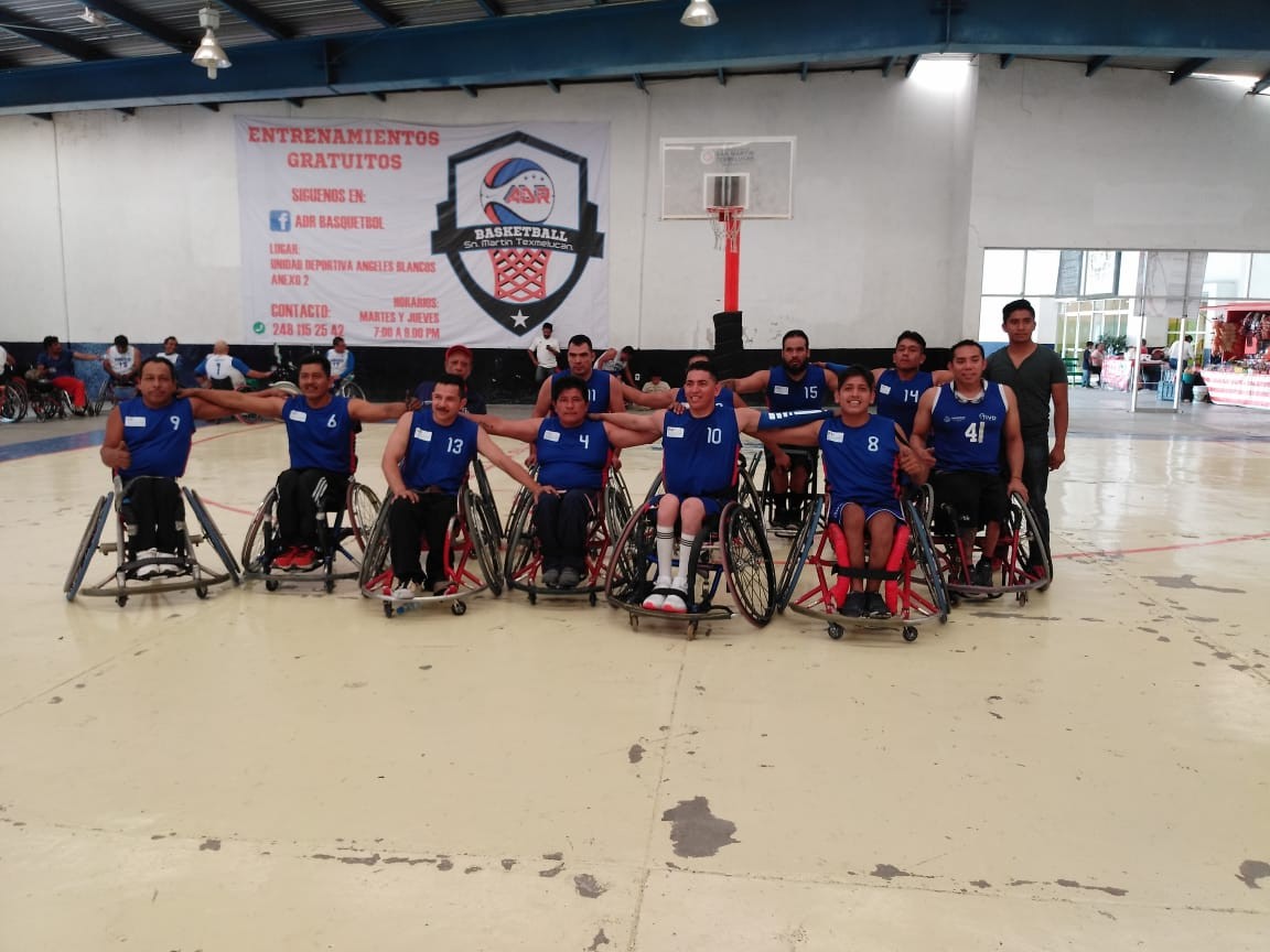 Tiburones sobre silla de ruedas participó en Liga Tlaxcalteca de baloncesto