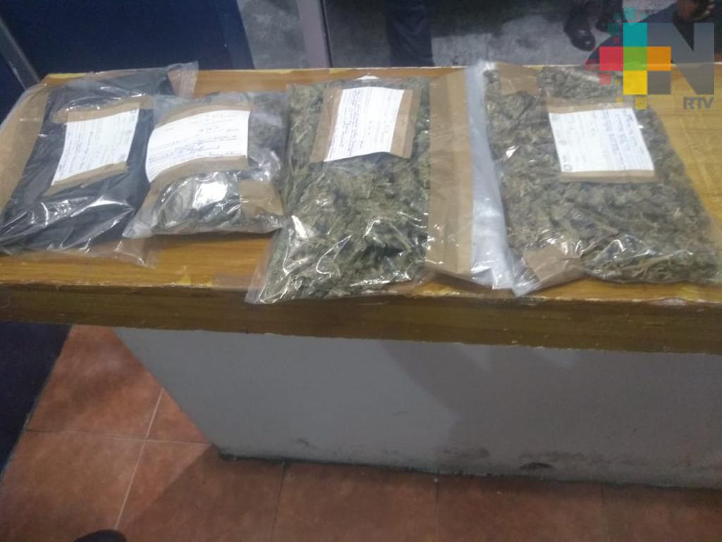 Aprehende Policía Estatal a tres individuos por presunto narco menudeo