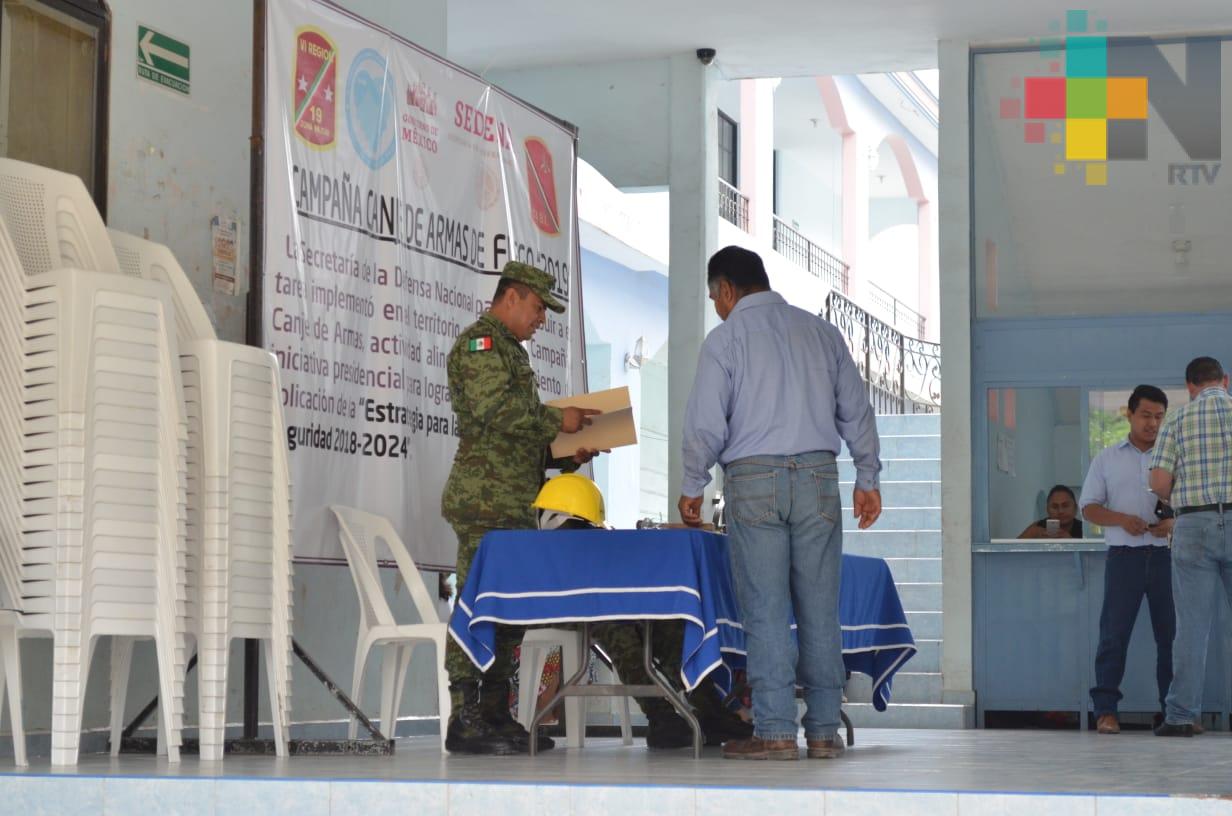 Instalan módulo de canje de armas en Tantoyuca