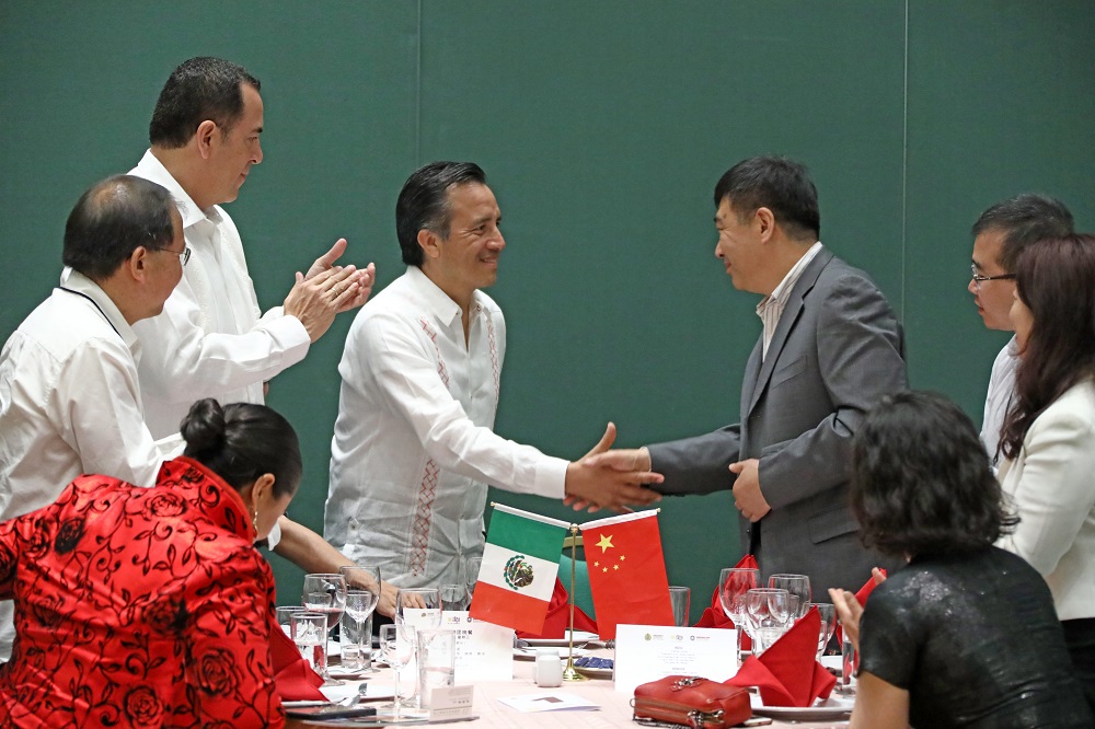 Garantiza gobernador Cuitláhuac inversiones extranjeras y gran potencial de desarrollo
