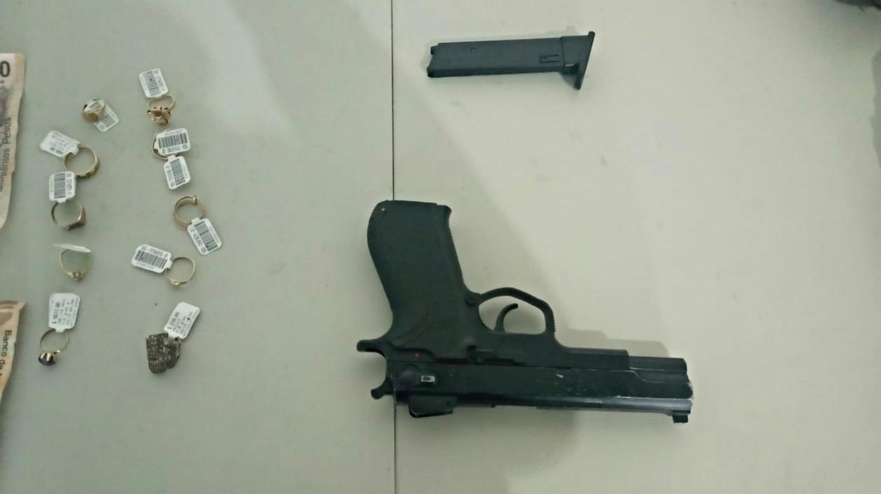 Detiene Policía Estatal a tres sujetos, por extorsión