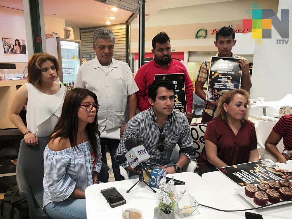 Agrupación Los Fénix apoya el acondicionamiento de primaria en Coatzacoalcos