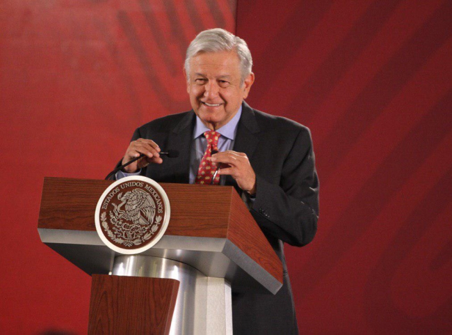 Zoé Robledo sustituirá a Germán Martínez en la dirección del IMSS