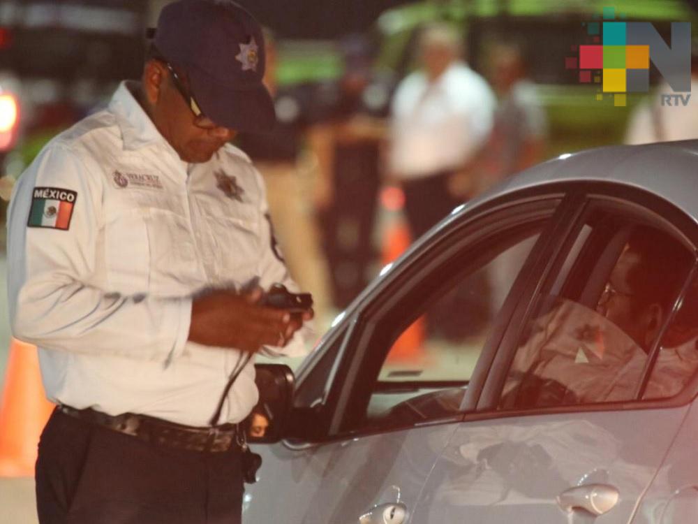 Retoman operativos de alcoholimetría en Coatzacoalcos