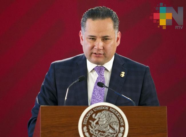 Cuatro exgobernadores están siendo investigados por corrupción: Santiago Nieto