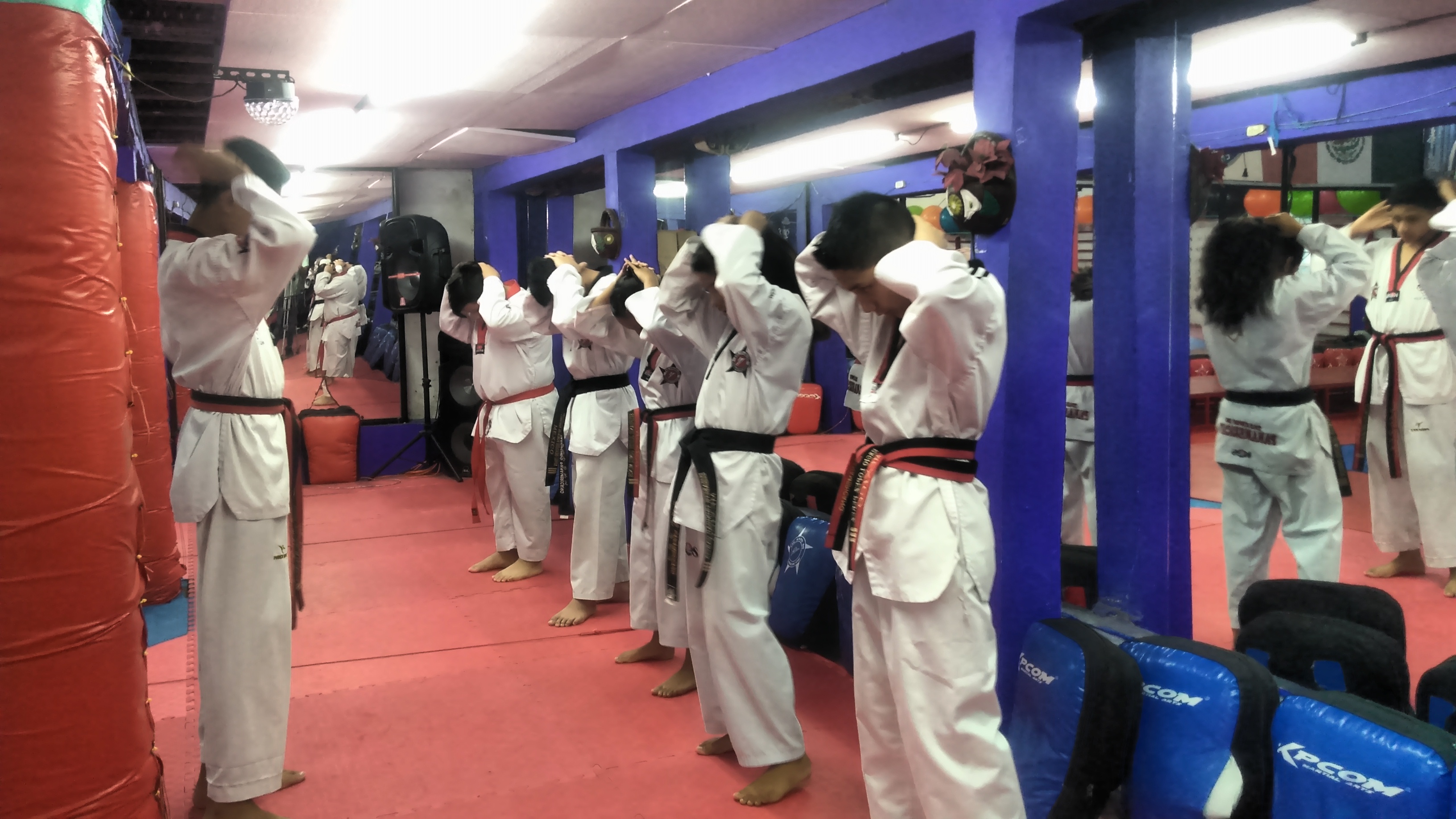 Taekwondoínes de Coatzacoalcos a Torneo Supremacía Marcial