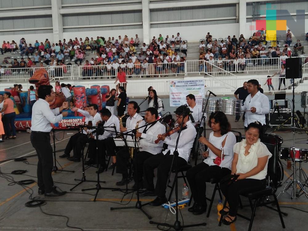 «Toque Nuevo» agrupación musical que reúne jóvenes talentos con discapacidades