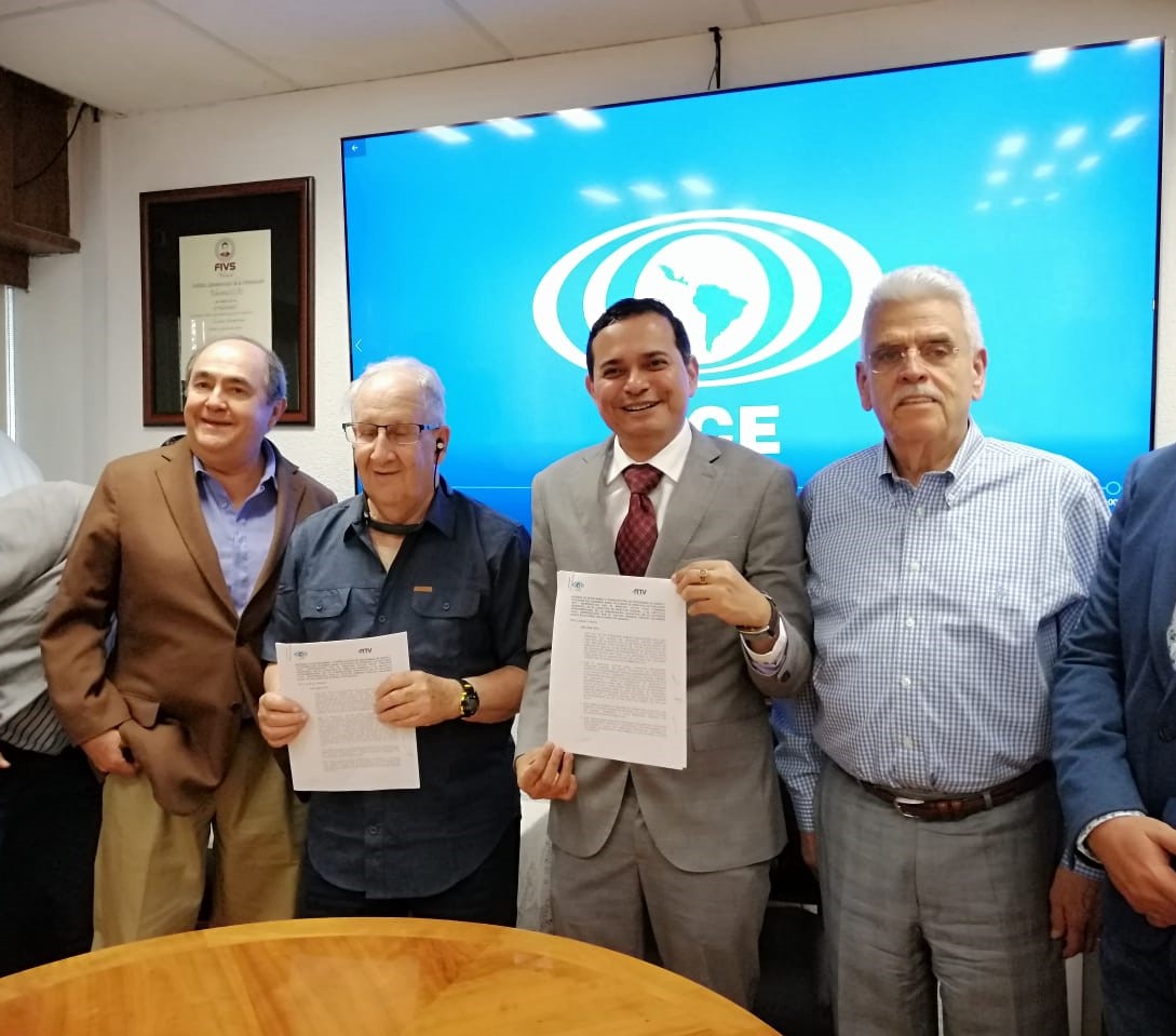 Firman convenio RTV y el Instituto Latinoamericano de Comunicación Educativa
