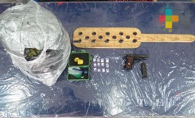 Detiene SSP a 4 por portación de armas y droga, en Córdoba