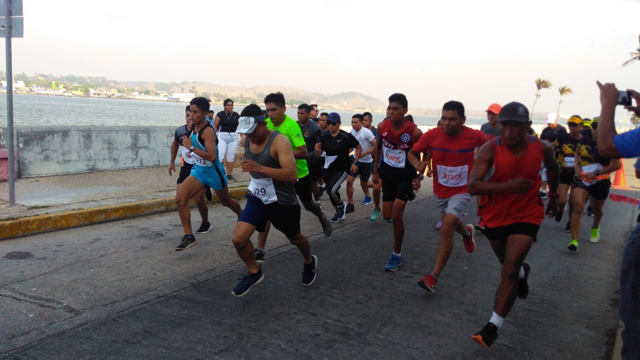 Gustavo Santos ganó Carrera «Por la Mar»