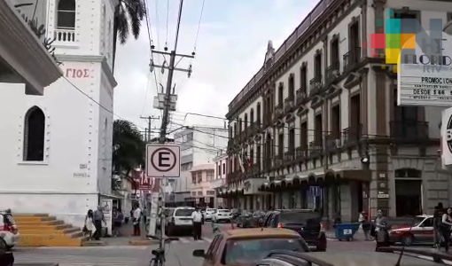 En Tuxpan, trabajadores de Telmex exigen destitución de jefe de RH
