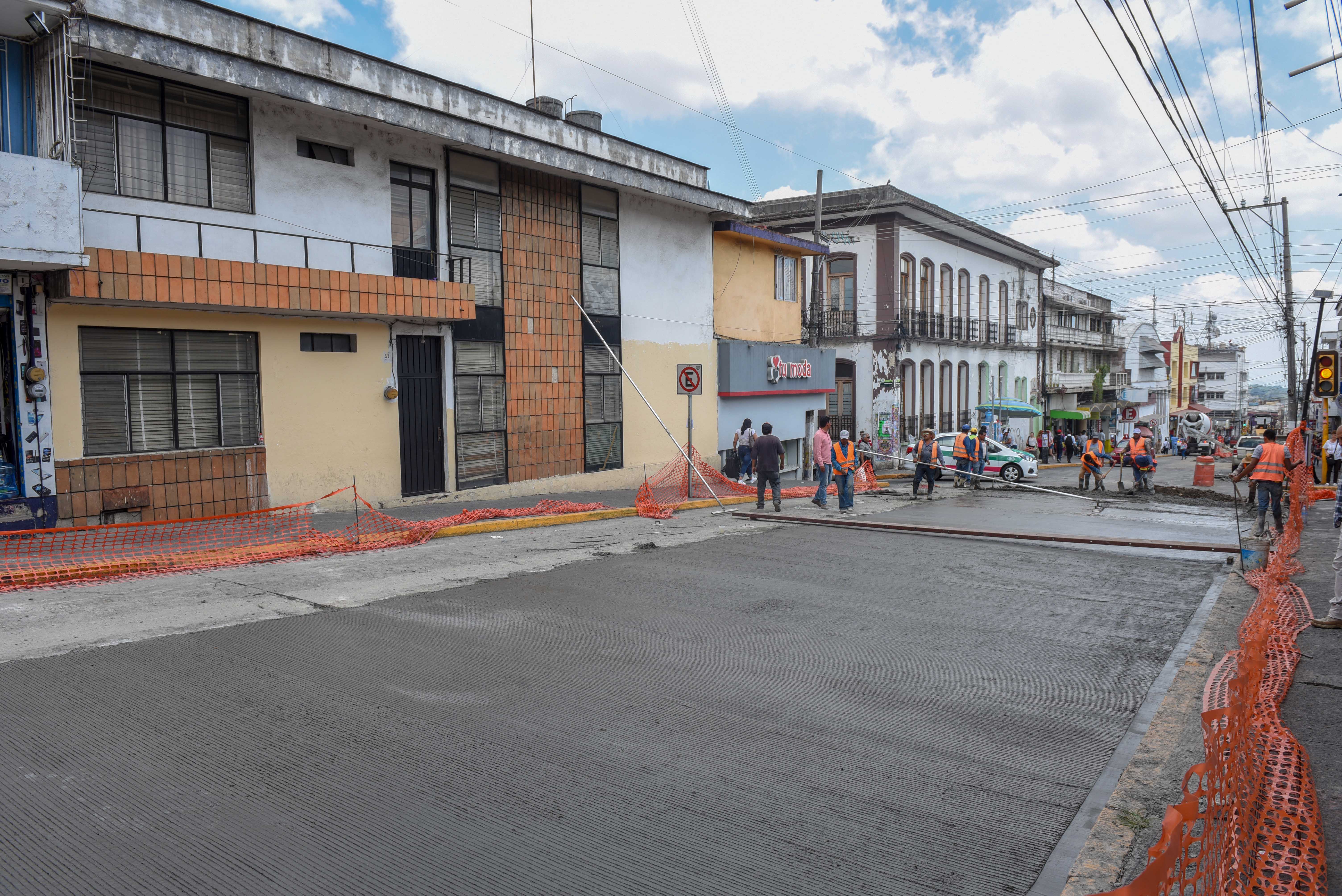En verano iniciarán trabajos de pavimentación en calle Revolución de Xalapa