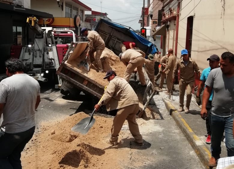 Estables, los empleados de la CMAS accidentados