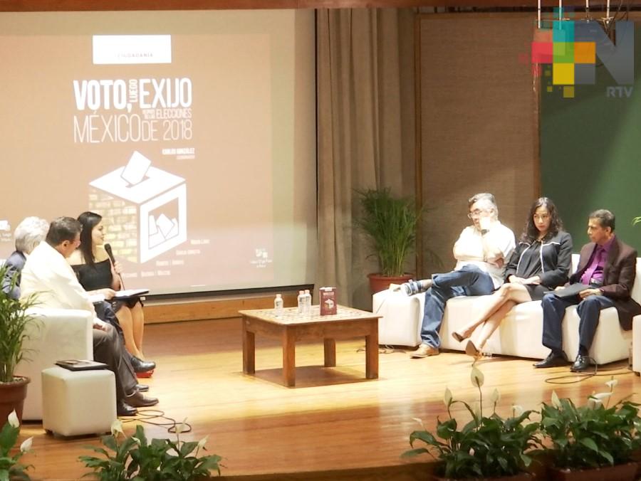 Presentan libro “Voto, luego exijo” en el MAX