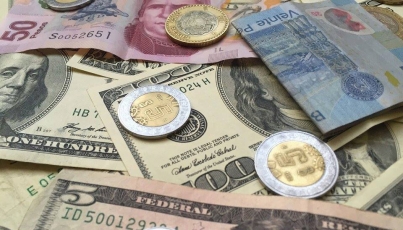 Dólar inicia con avance, se vende en 19.39 pesos en bancos