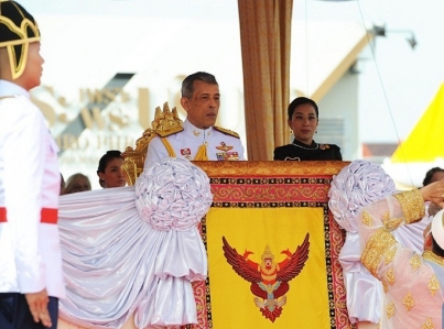 Vajiralongkorn es coronado rey de Tailandia
