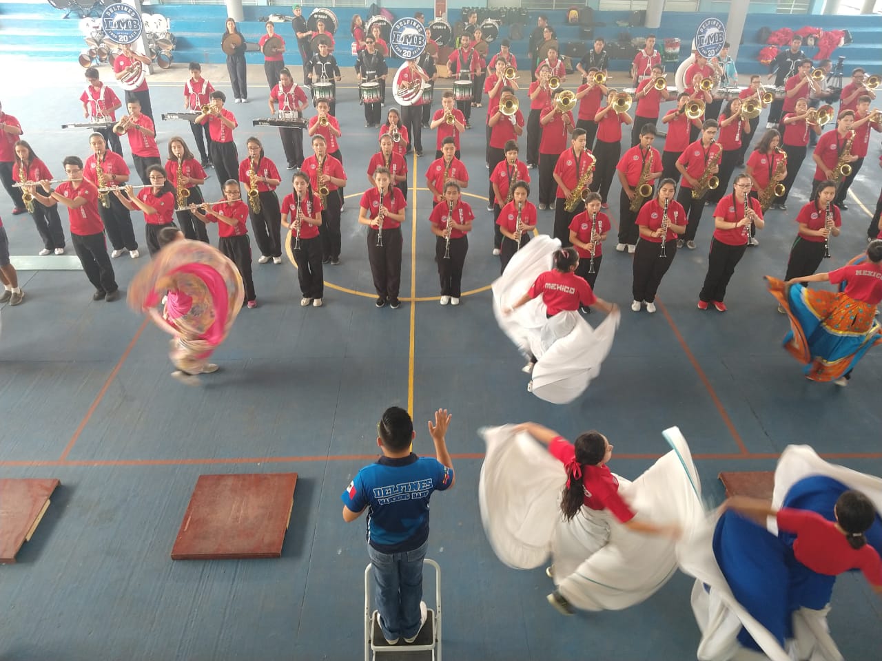 Los Delfines Marching Band invitados al desfile de Acción de Gracias en NYC