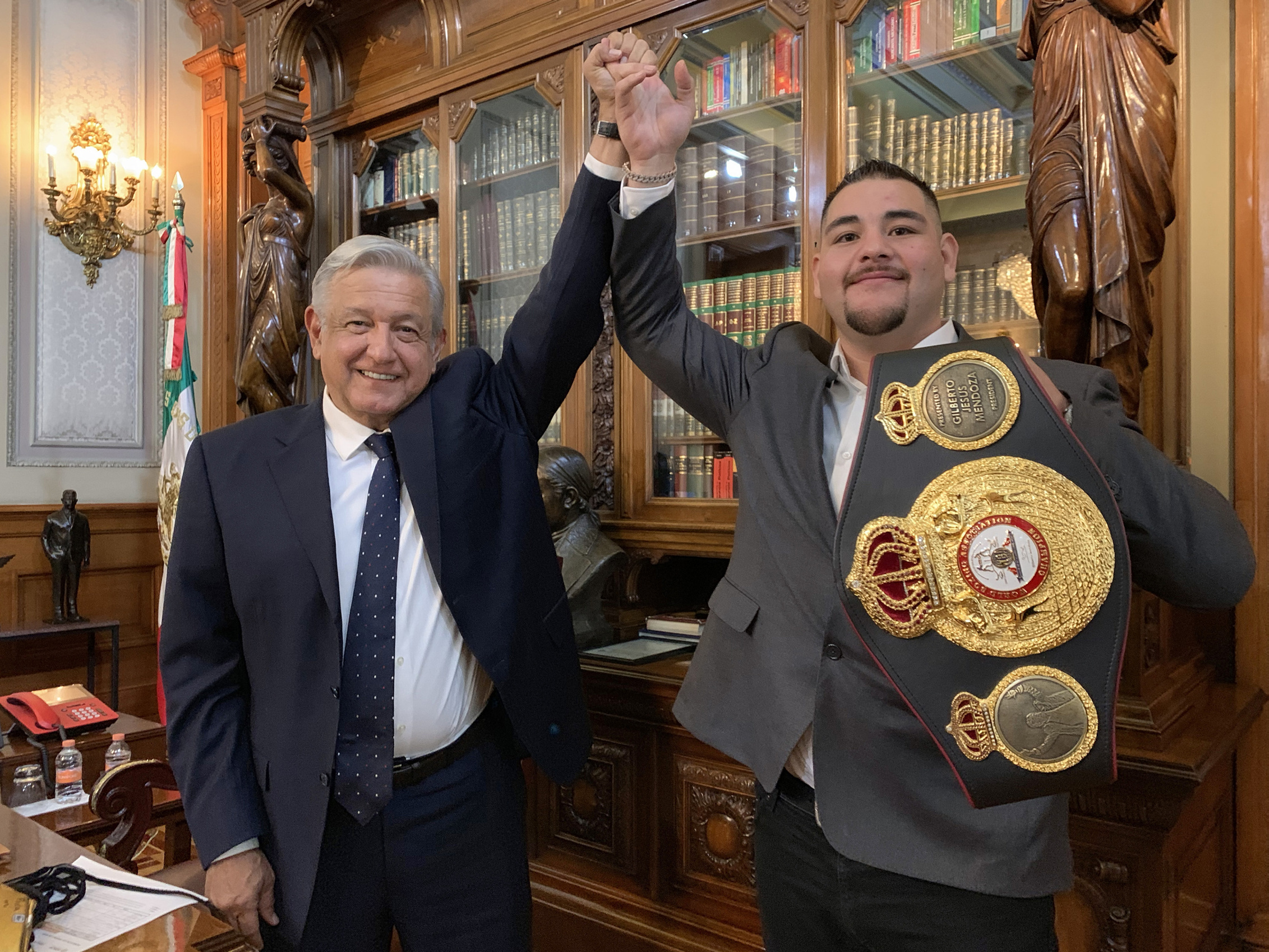 «Andy Ruiz demuestra lo que vale la terquedad»: AMLO