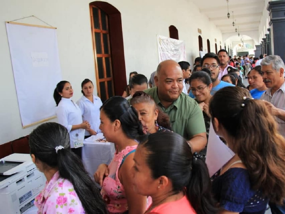 Beneficia gobierno de Cuitláhuac a más de 86 mil veracruzanos con brigadas del Registro Civil