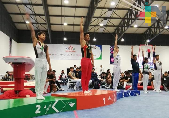 Edson Ponce, oro y bronce en Nacional de Gimnasia