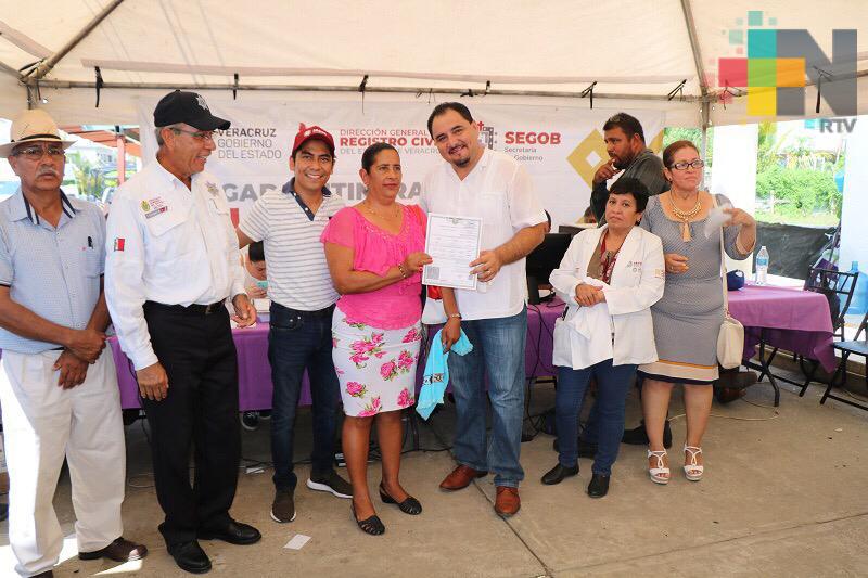 Gobierno Itinerante atendió a población de Acula e Ixmatlahuacan