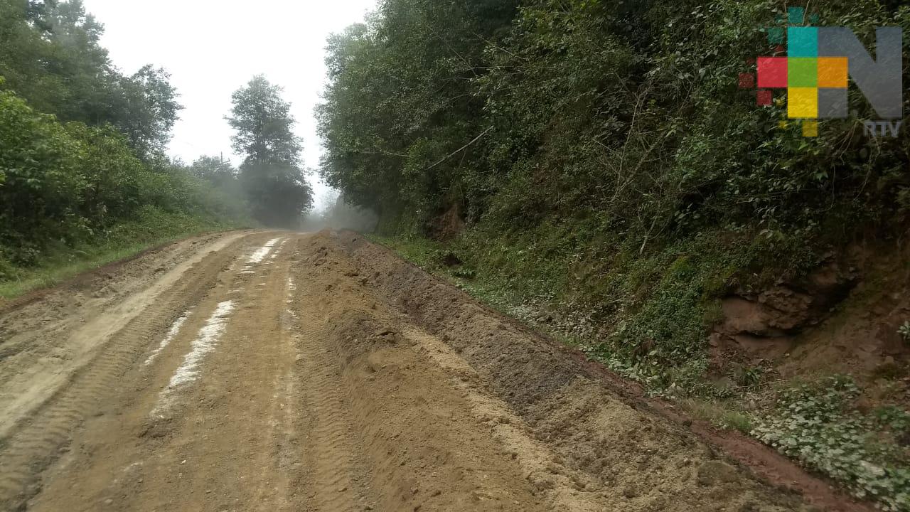 Pavimentación de la carretera Huayacocotla a Zontecomatlán lleva 20% de avance