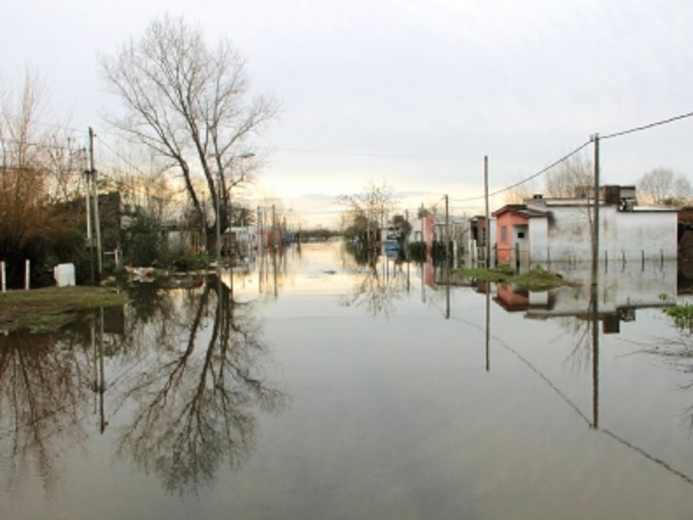 Más de siete mil desplazados dejan las fuertes lluvias en Uruguay