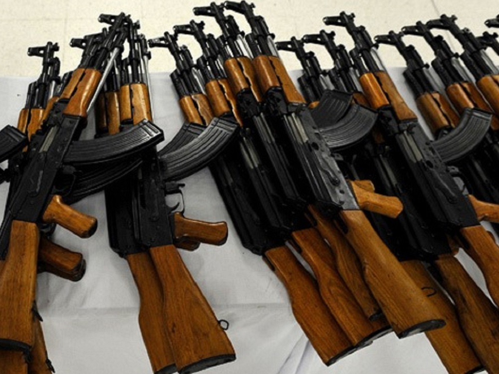 Rusia instala en Venezuela fábrica de fusiles AK-47