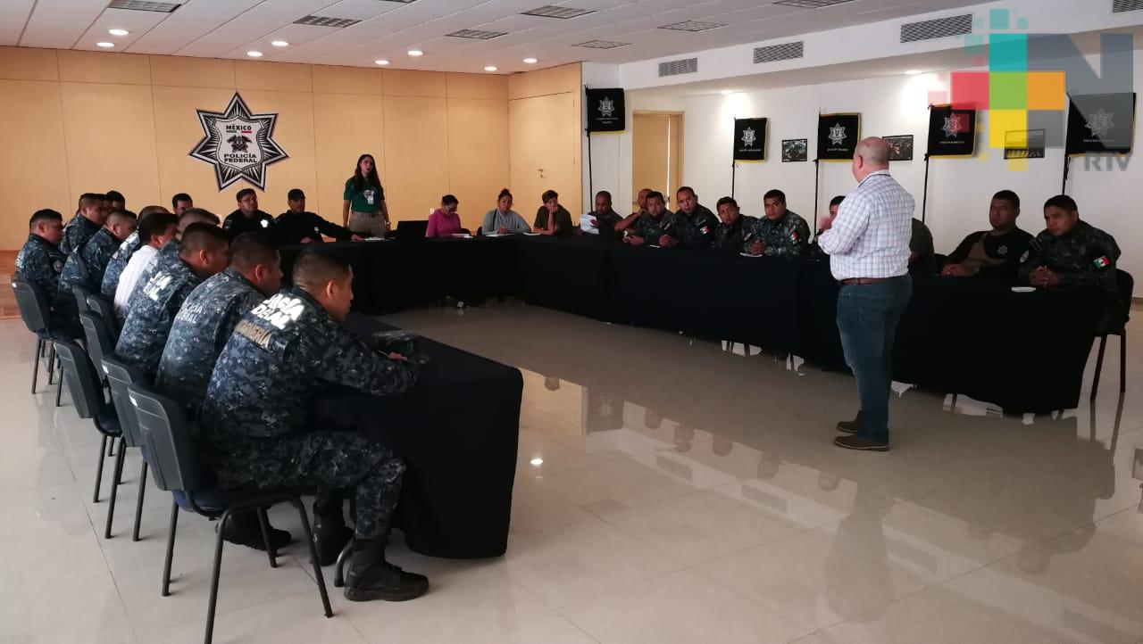 Capacitan jurídicamente y en derechos humanos a elementos policiacos