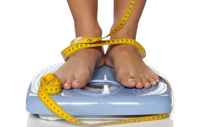 Dietas milagro pueden causar daños renales, hepáticos, óseos y en el corazón